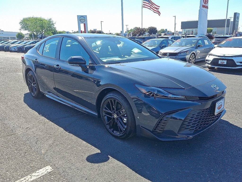 New 2026 Toyota Camry SE SE