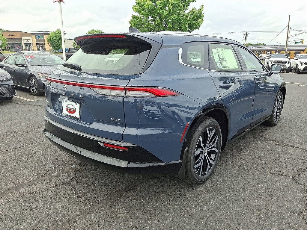 New 2026 Toyota Crown Signia XLE XLE