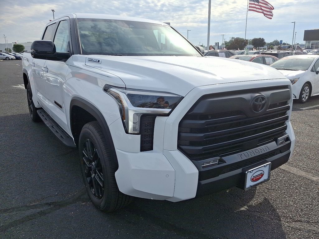 2025 Toyota Tundra Limited CrewMax photo 2