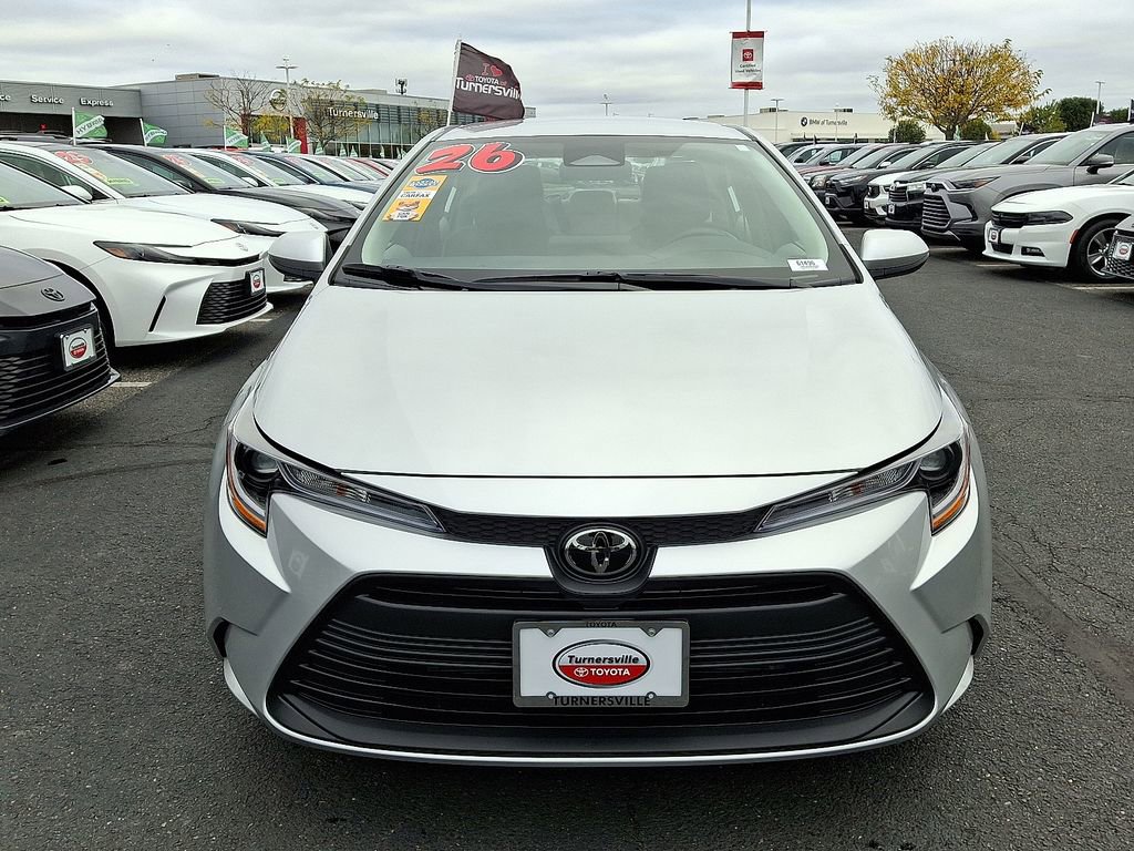 2026 Toyota Corolla LE photo 2