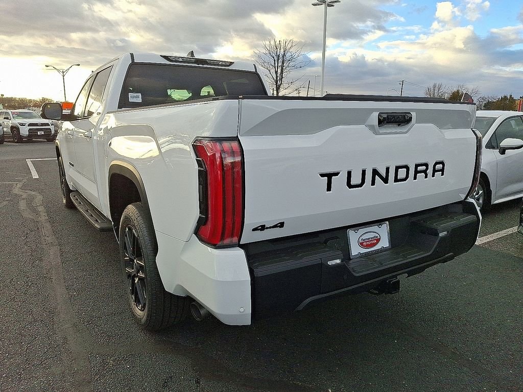 New 2026 Toyota Tundra Limited LIMITED CREWMAX 6.5