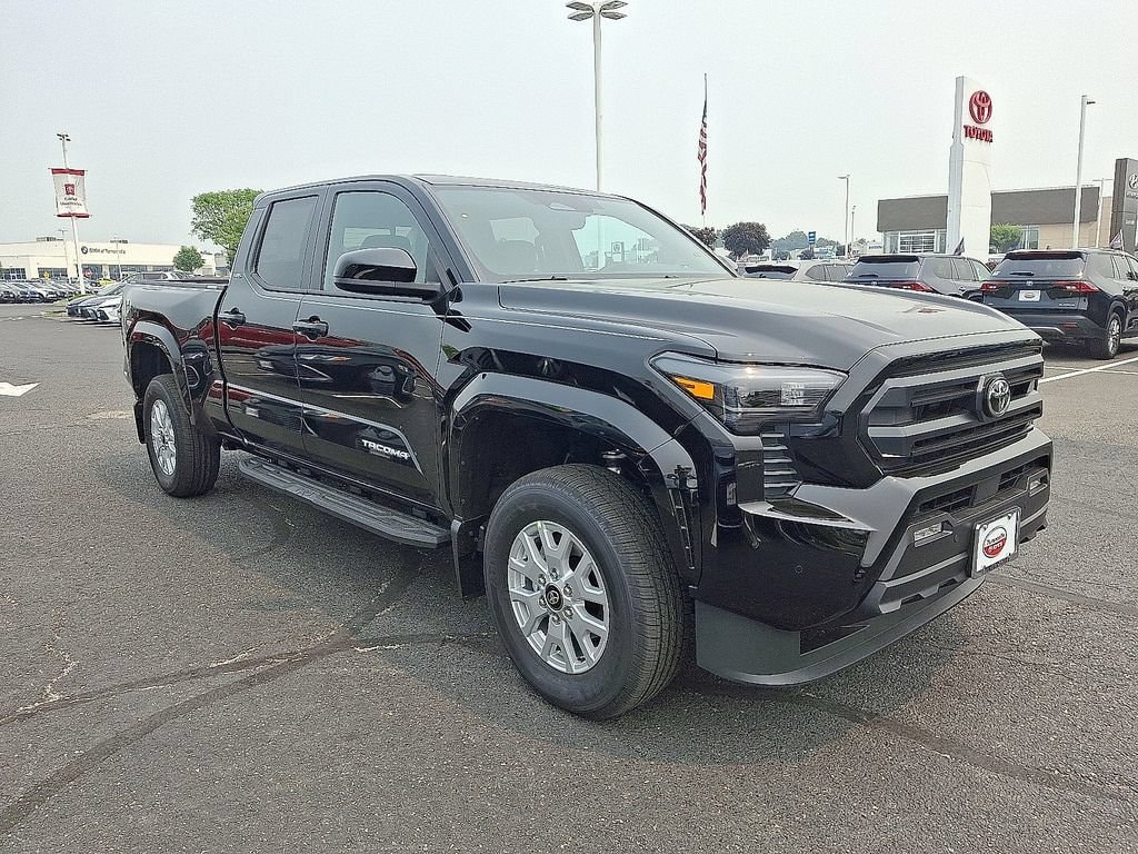 New 2026 Toyota Tacoma SR5 4X4 DBL CAB LONG BED