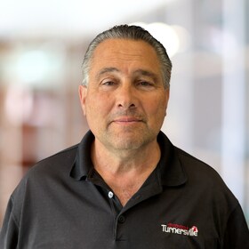 Staff member Michael Rogone from ID_08702b3c6593