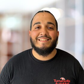 Staff member Luis Sanchez from ID_94396fb35c3d