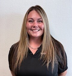 Staff member Madison Buondonno from ID_d81210