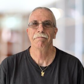Staff member Paul Farren from ID_94396fb35c3d