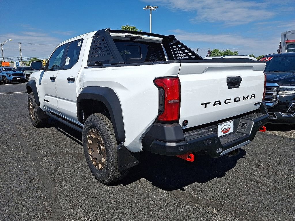 New 2026 Toyota Tacoma i-FORCE MAX Trailhunter 4X4 DOUBLE CAB HV