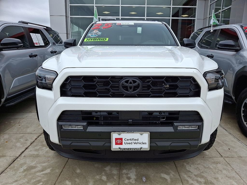 2025 Toyota 4Runner TRD Off-Road photo 2