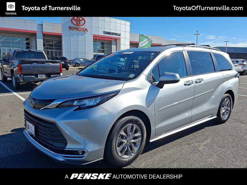 2023 Toyota Sienna