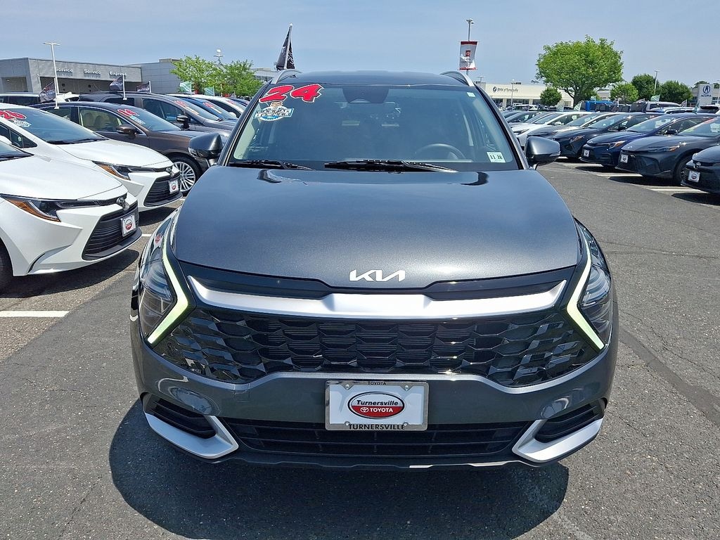 Used 2024 Kia Sportage EX SUV