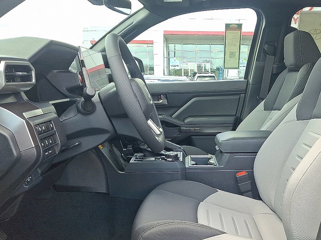 2026 Toyota Tacoma TRD Off Road - Photo 6