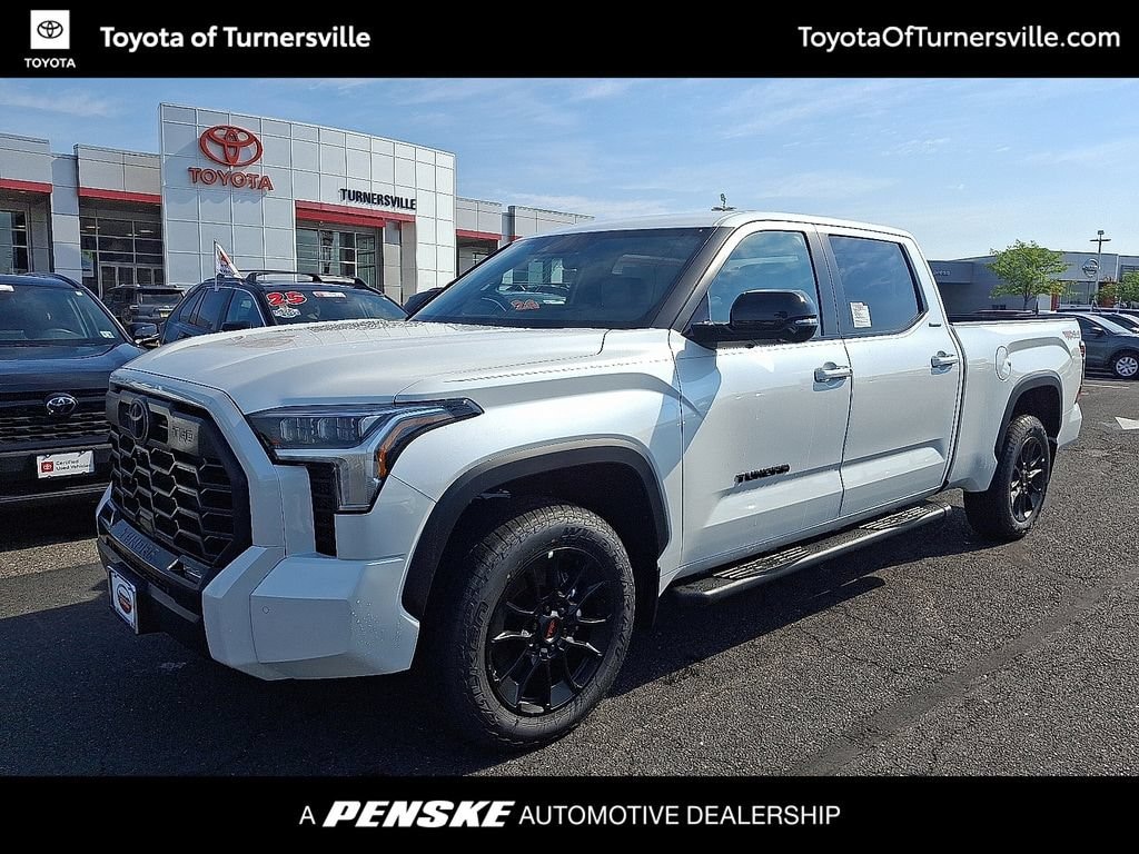 New 2026 Toyota Tundra Limited LIMITED CREWMAX 6.5