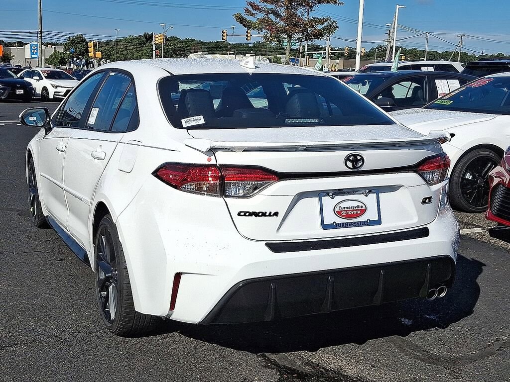 New 2026 Toyota Corolla SE SE