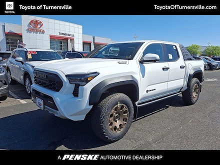 2026 Toyota Tacoma i-FORCE MAX Trailhunter 4X4 DOUBLE CAB HV