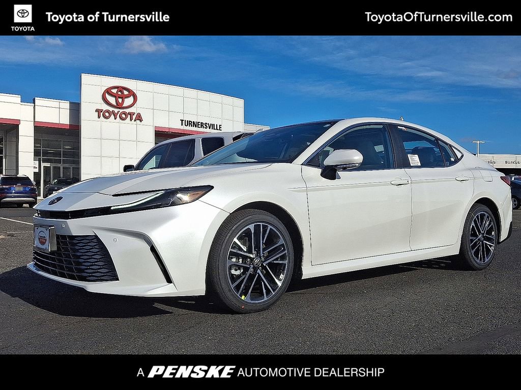 2026 Toyota Camry XLE's photo