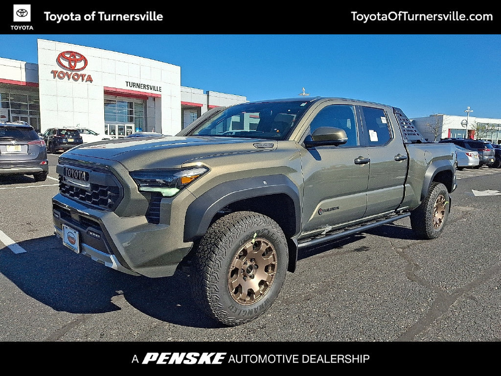 2026 Toyota Tacoma i-FORCE MAX Trailhunter 4X4 DBL CAB LB HV