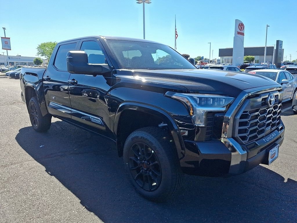 New 2026 Toyota Tundra Platinum PLATINUM CREWMAX 5.5