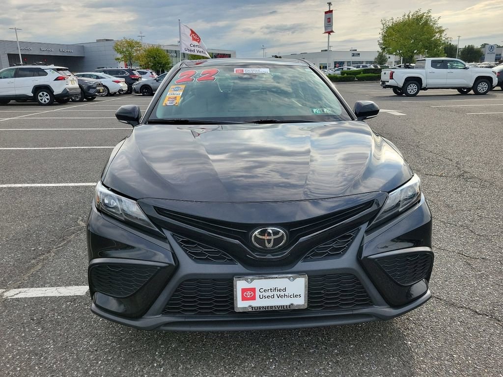 Certified 2022 Toyota Camry SE with VIN 4T1G11BK9NU054490 for sale in Turnersville, NJ