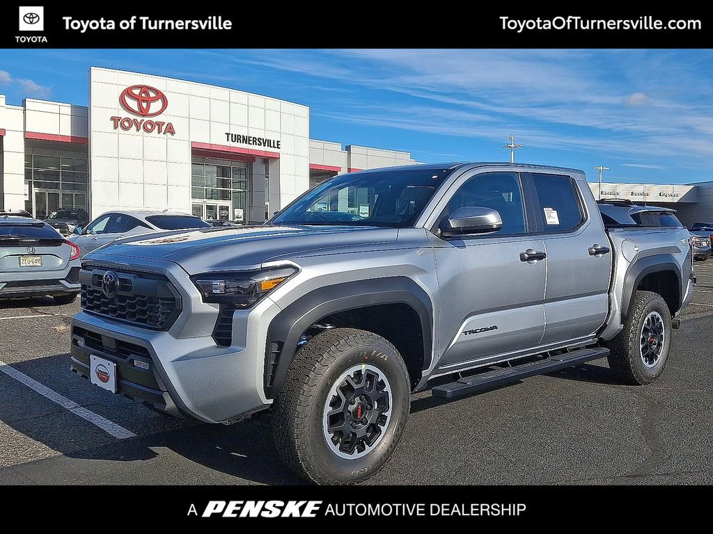 2026 Toyota Tacoma TRD Sport's photo
