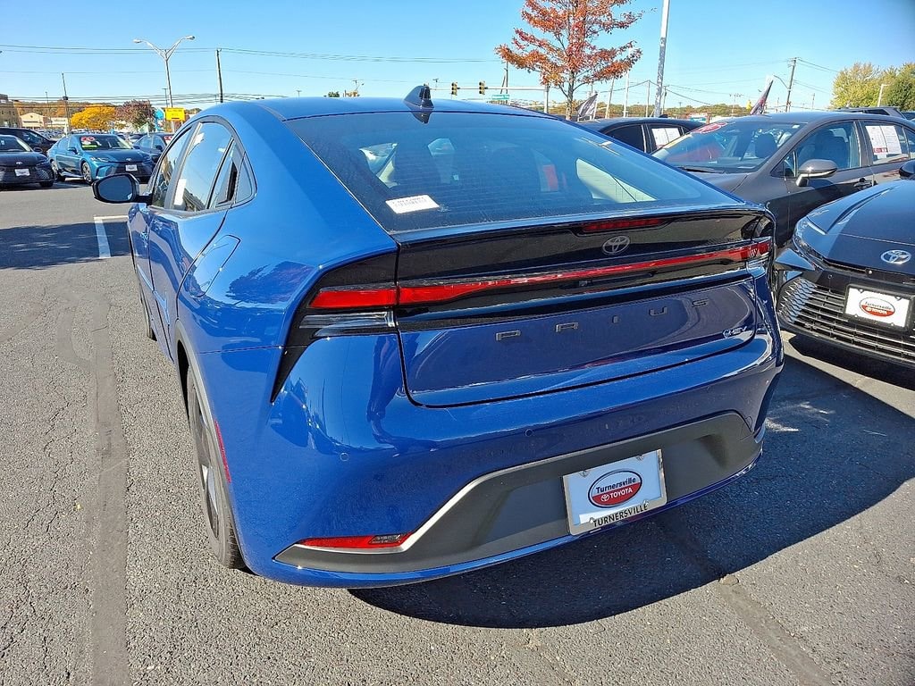 New 2026 Toyota Prius LE AWD LE AWD