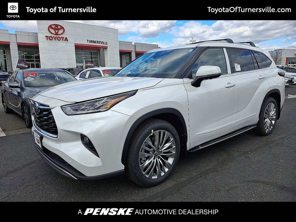 New 2026 Toyota Highlander Platinum PLATINUM AWD
