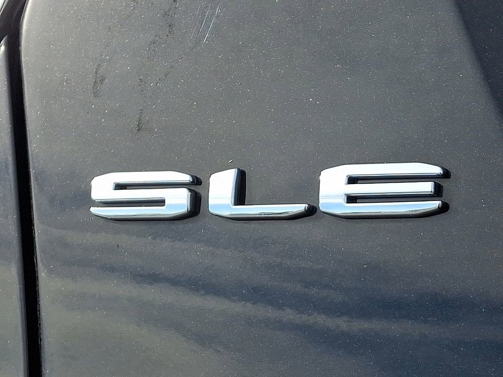 2023 GMC Acadia SLE - Photo 31