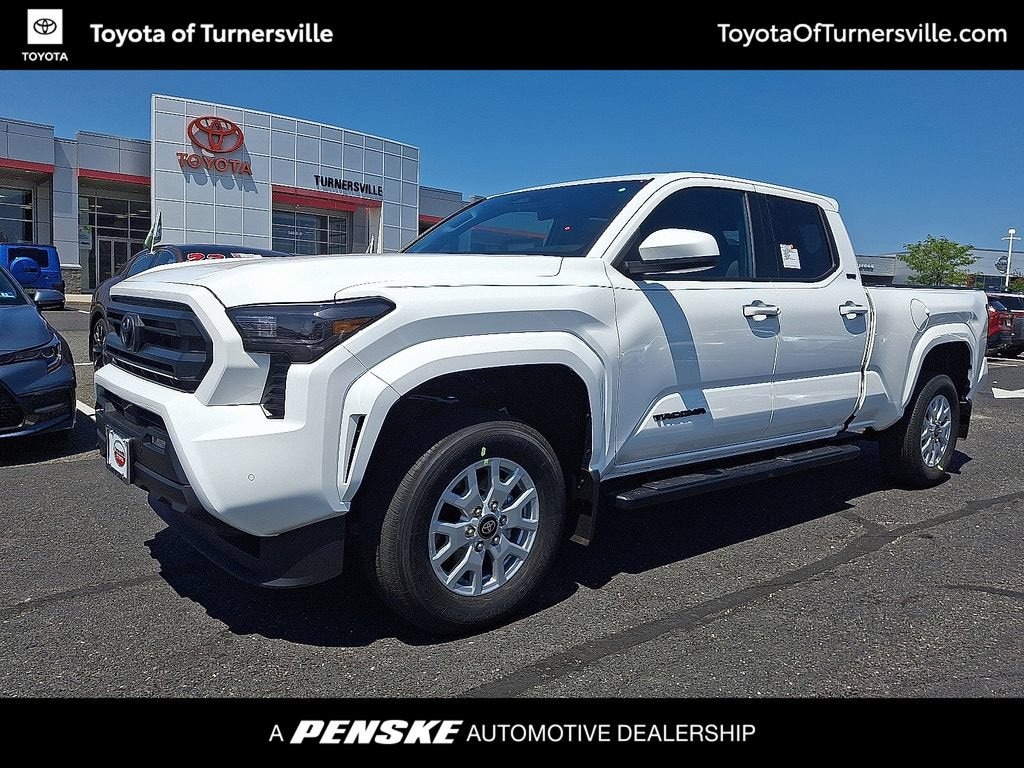 New 2026 Toyota Tacoma SR5 4X4 DBL CAB LONG BED