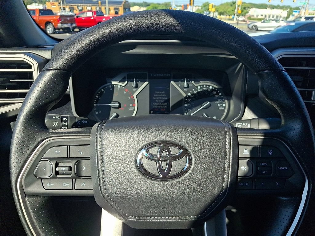 2026 Toyota Tundra SR5 - Photo 9