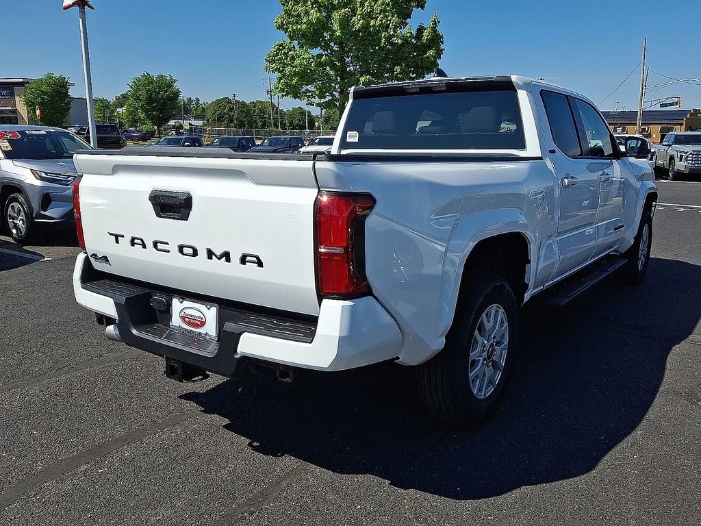 New 2026 Toyota Tacoma SR5 4X4 DBL CAB LONG BED