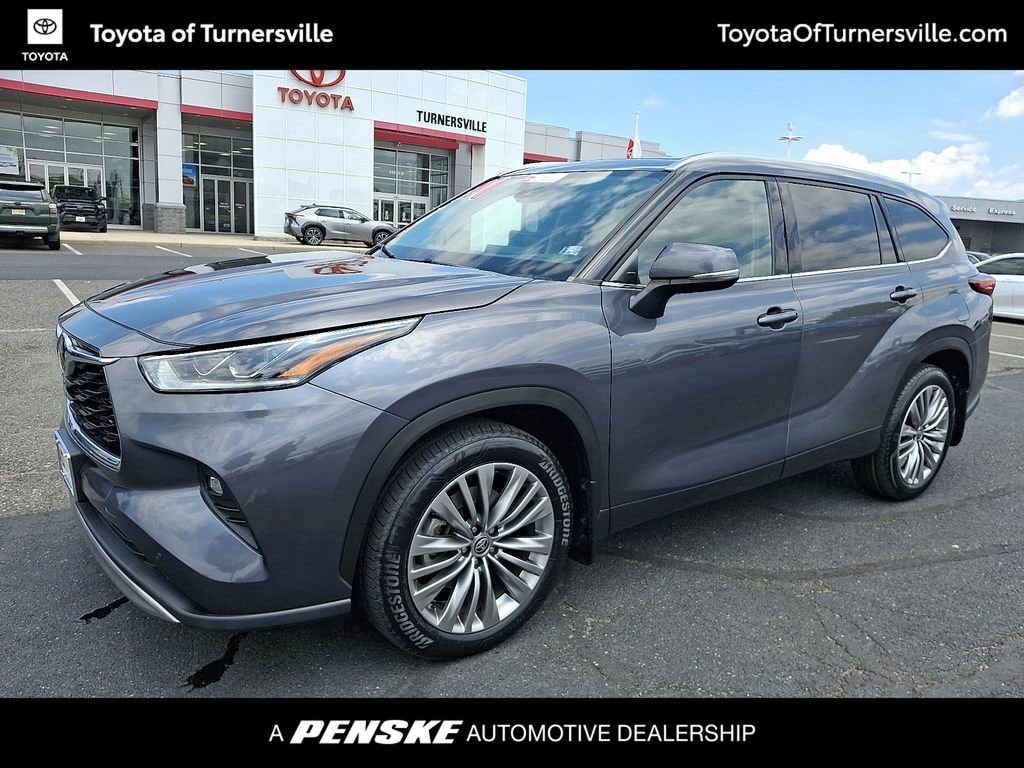 2021 Toyota Highlander Platinum