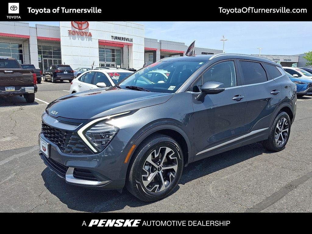 Used 2024 Kia Sportage EX SUV