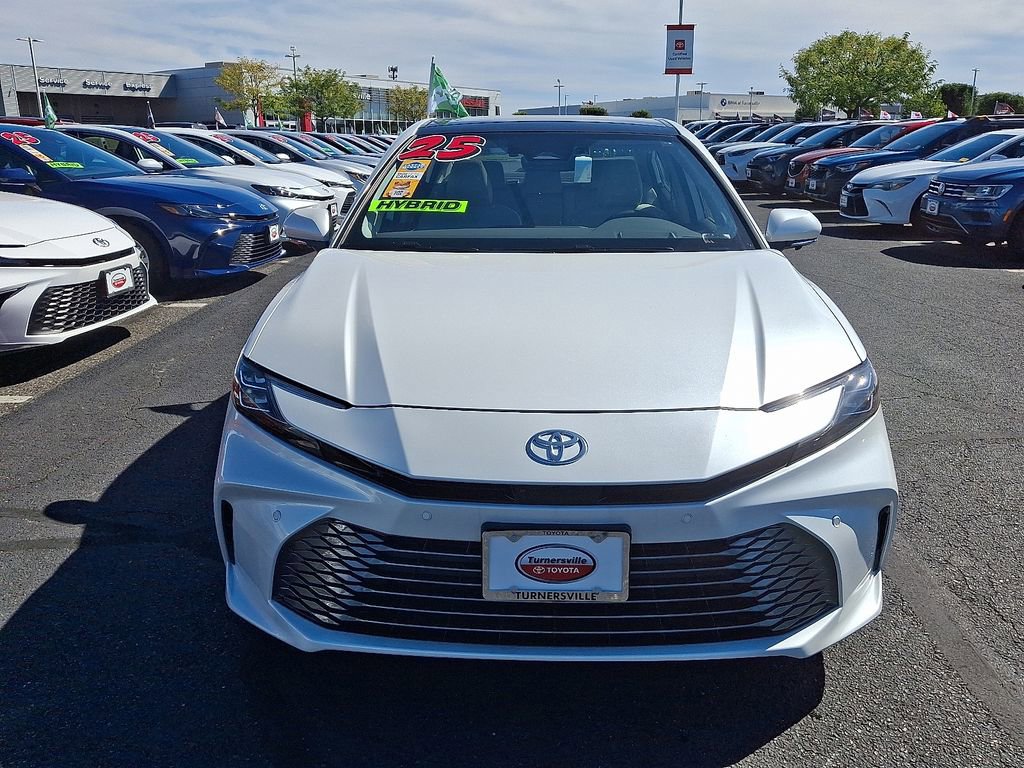 2025 Toyota Camry XLE photo 2
