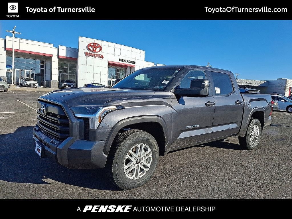 New 2026 Toyota Tundra SR5 SR5 CREWMAX 5.5