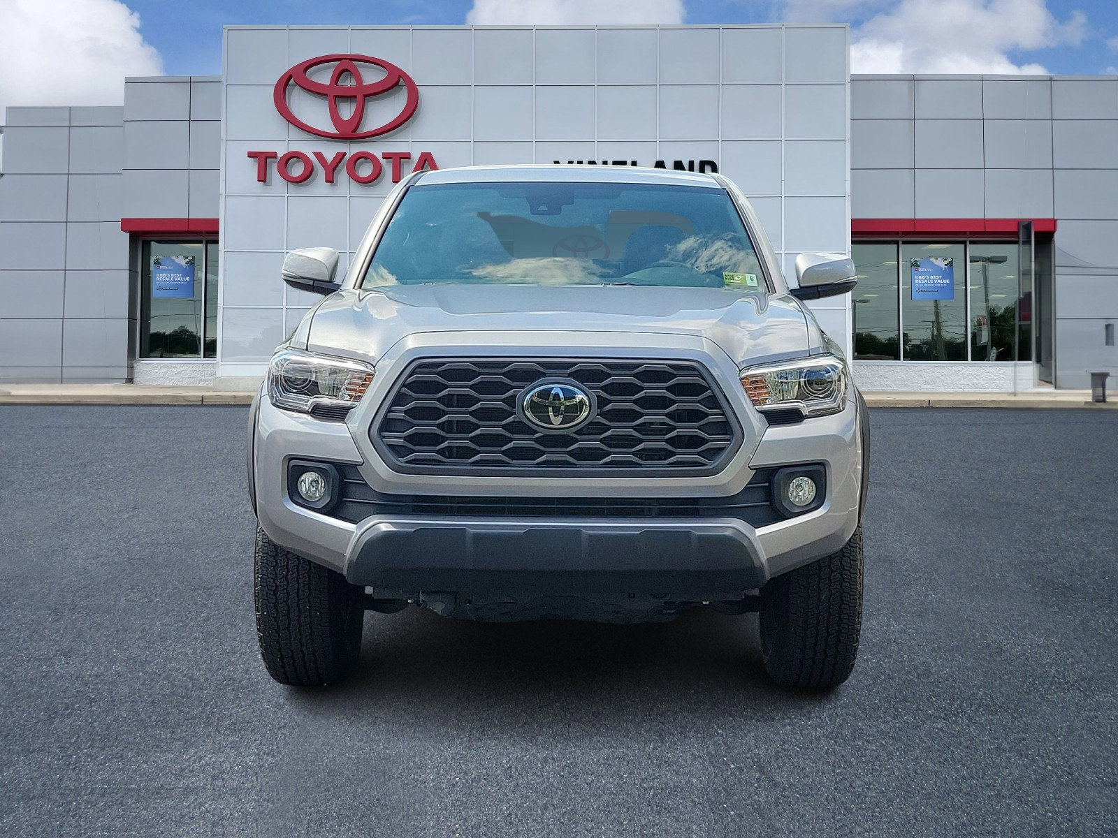 Certified 2020 Toyota Tacoma TRD Off Road with VIN 3TMCZ5AN1LM318110 for sale in Vineland, NJ