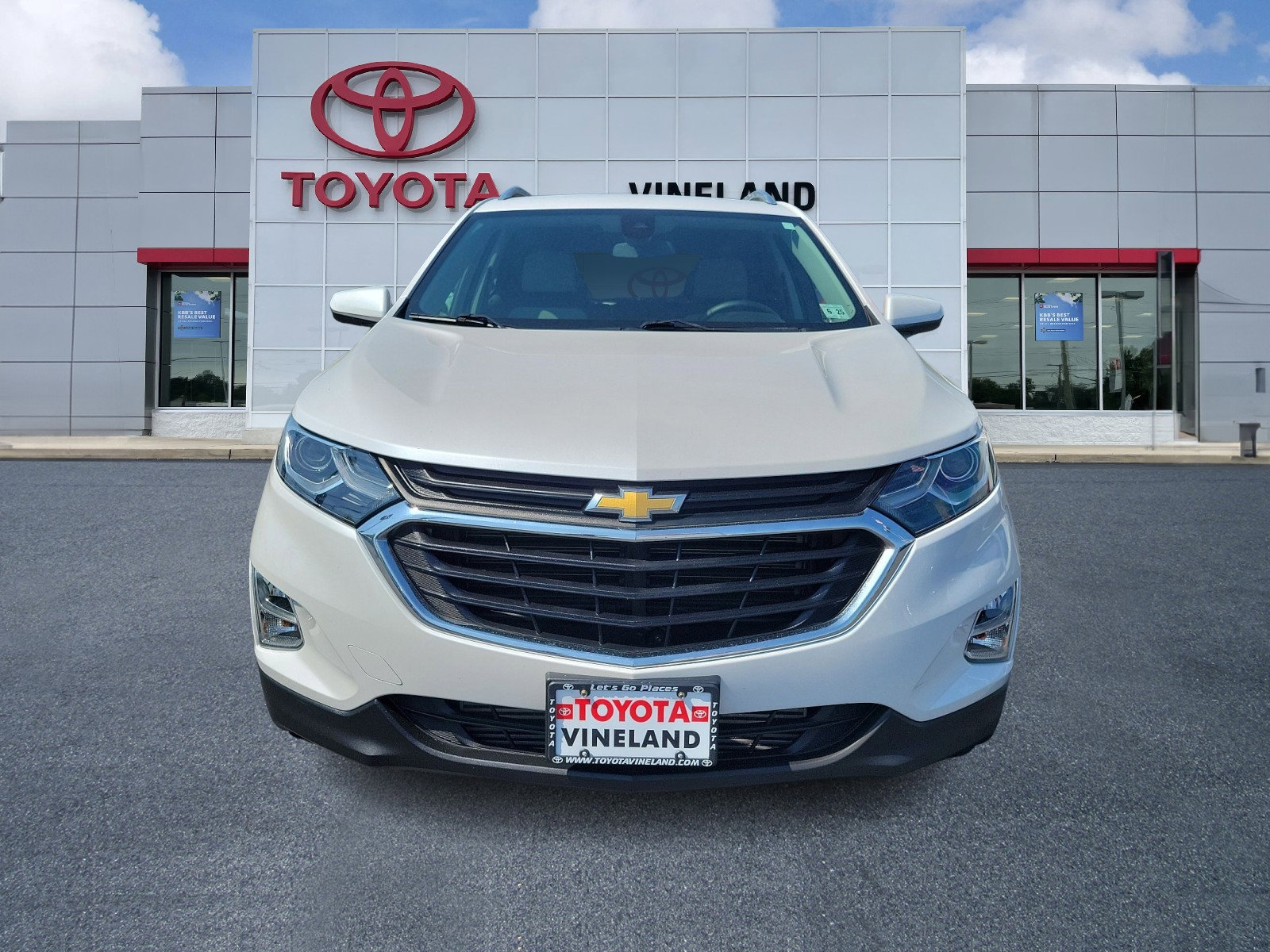 Used 2020 Chevrolet Equinox LT with VIN 3GNAXLEX4LS587413 for sale in Vineland, NJ