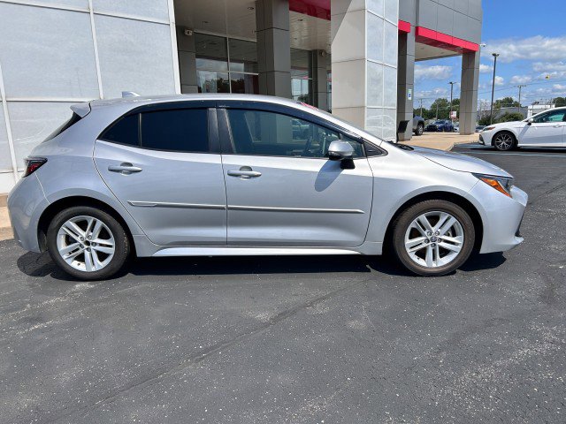 Used 2022 Toyota Corolla Hatchback SE with VIN JTNB4MBE9N3162613 for sale in Warsaw, IN