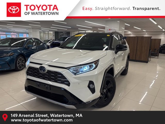 2021 Toyota RAV4 XSE's photo