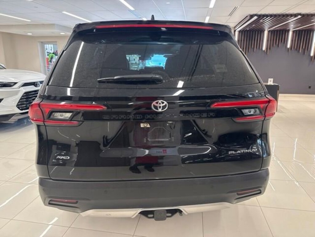 Certified 2024 Toyota Grand Highlander Platinum SUV