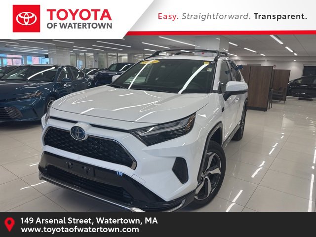 2023 Toyota RAV4 SE's photo