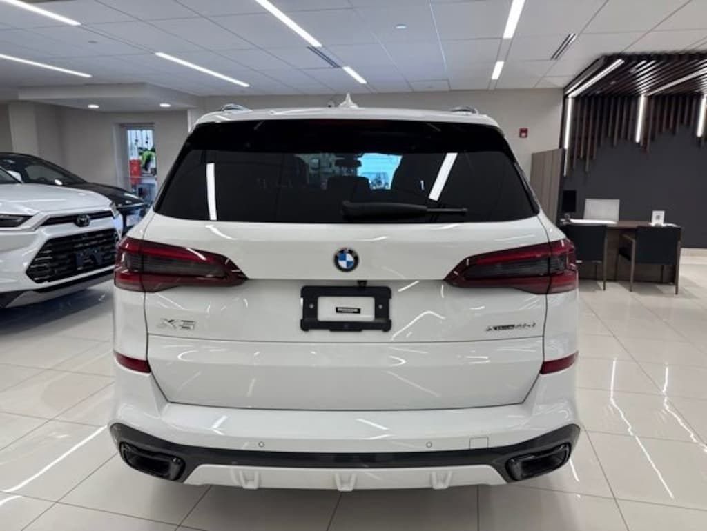 Used 2023 BMW X5 xDrive40i SUV
