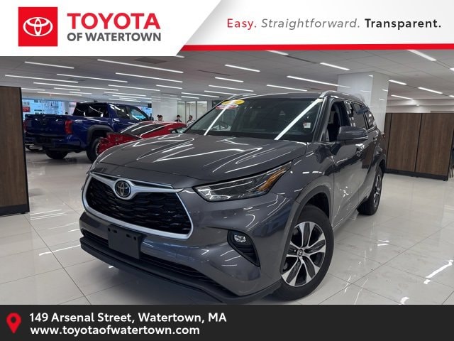 2022 Toyota Highlander XLE's photo