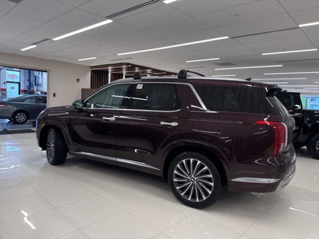 Used 2023 Hyundai Palisade Calligraphy SUV