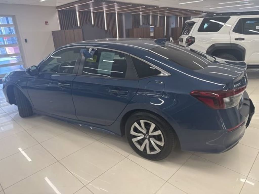 Used 2025 Honda Civic LX Sedan