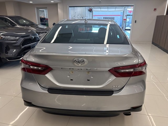 2023 Toyota Camry XLE photo 3