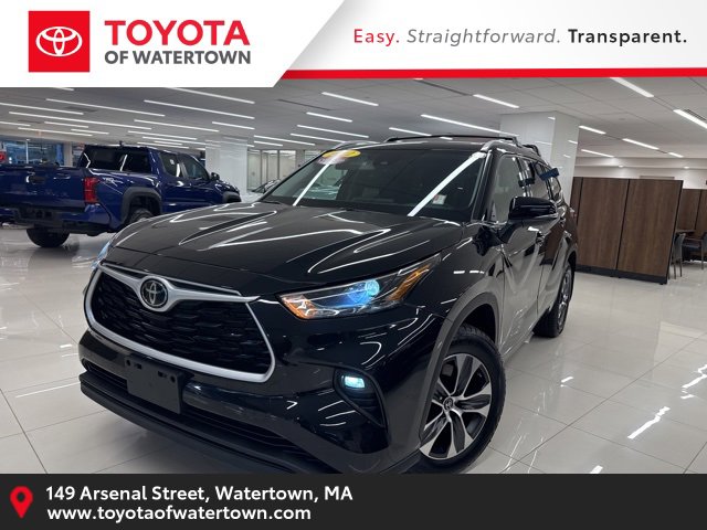 2022 Toyota Highlander XLE's photo