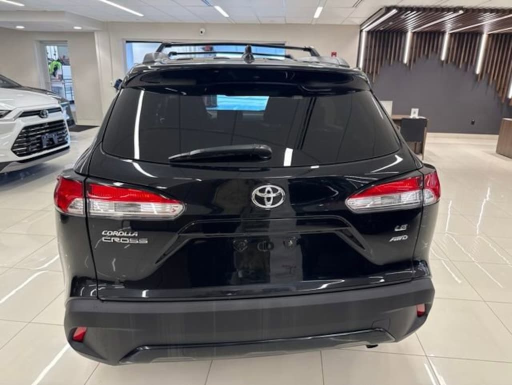 Certified 2022 Toyota Corolla Cross LE SUV