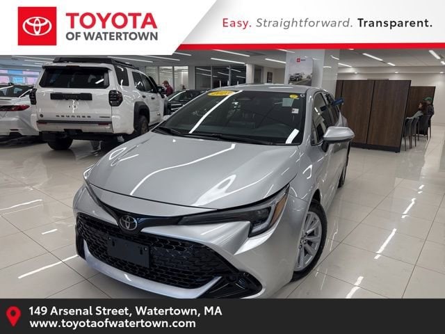 2023 Toyota Corolla Hatchback SE