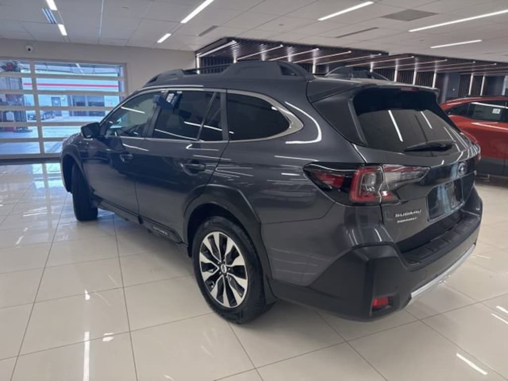 Used 2023 Subaru Outback Limited SUV