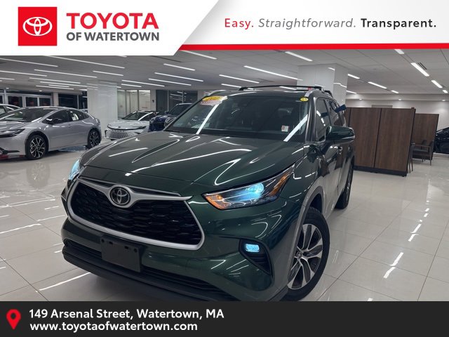 2023 Toyota Highlander XLE's photo