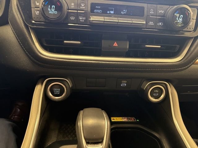 2024 Toyota Grand Highlander Limited - Photo 16
